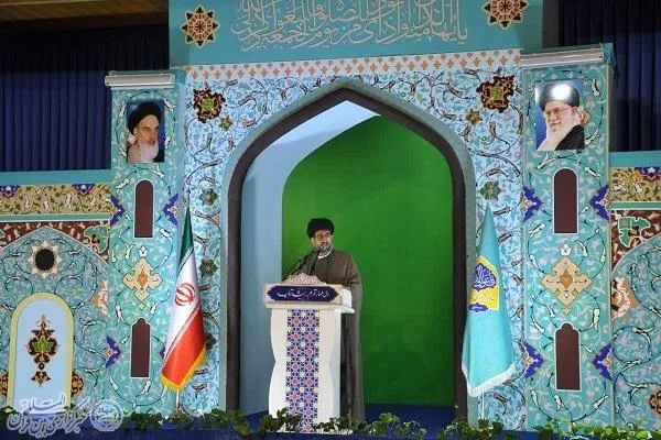 نماز جمعه ساری به امامت حجت الاسلام سید حسین حسینی کارنامی، امام جمعه موقت ساری
