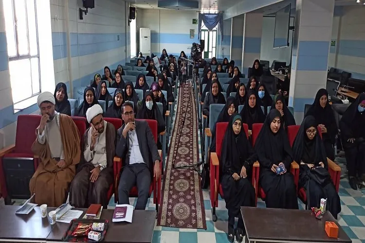 کارگاه آموزشی «یاوران معروف» در بهمئی برگزار شد