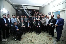 عکس یادگاری جامعه قرآنی در دیدار نوروزی سال ۹۶