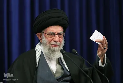 ارتباط تصویری رهبر انقلاب با جمعی از مردم آذربایجان شرقی