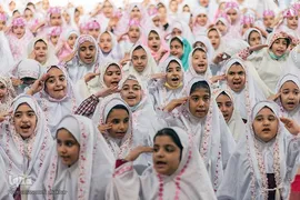 مراسم جشن تکلیف ۳ هزار دانش آموز دختر استان البرز در مصلای امام خمینی(ره) کرج