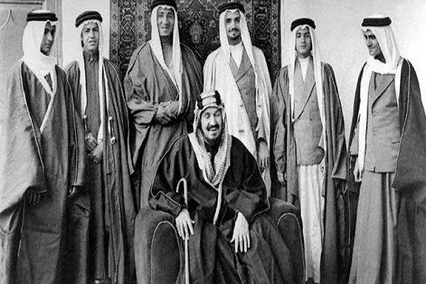 تاریخچه رویکرد آل سعود به قضیه فلسطین؛ از بی‌تفاوتی تا عادی‌سازی روابط با دشمن
