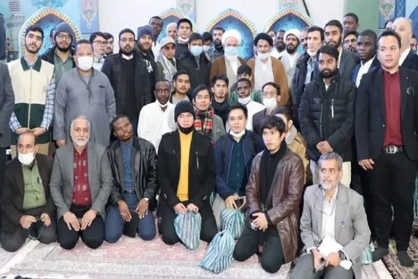 فراهم‌شدن زمینه همکاری طلاب جامعة‌المصطفی با مؤسسه امیرالمؤمنین(ع)