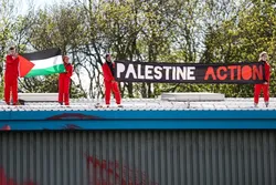 Grande-Bretagne : protestation des militants pro-palestiniens contre la production de drones pour le régime sioniste