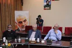 دیدار اعضای انجمن عکاسان آذربایجان شرقی با فرمانده سپاه عاشورا‎