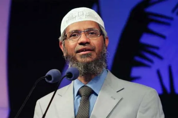 কানপুরে ট্রেন বিস্ফোরণে জড়াল জাকির নায়েকের নাম