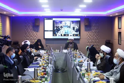 نشست هم‌اندیشی طراحی‌های نوین فرهنگی در حوزه «عفاف و حجاب»