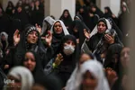نماز ظهر عاشورا در شبستان امام خمینی(ره)‎ حرم شاهچراغ(ع)