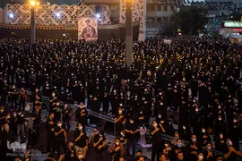 خیمه سوزان غروب عاشورا در میدان امام حسین(ع)