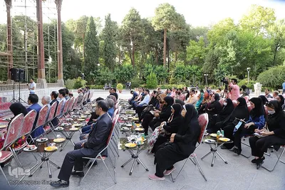 آیین افتتاح نمایشگاه هنر‌های سنتی و صنایع دستی استان‌های  اصفهان و هرمزگان