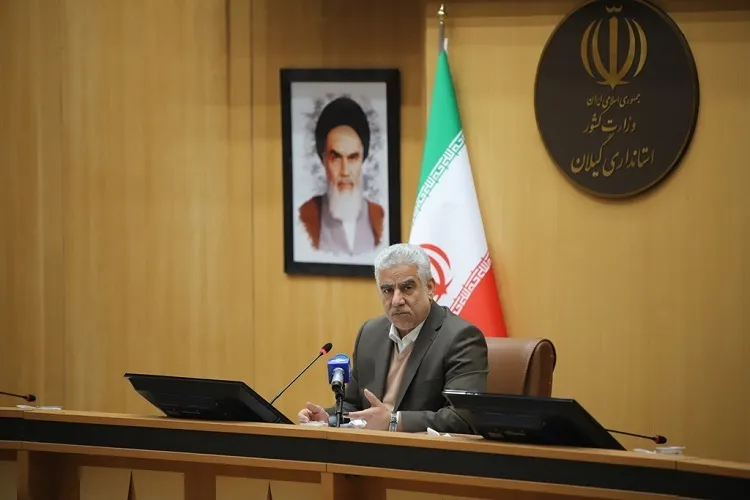 مادران و همسران شهدا اسوه‌های صبر و راویان جهاد تبیین هستند