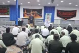 ایستادگی سبب محبوبیت «رهبر شهید» در میان ملت‌ها است