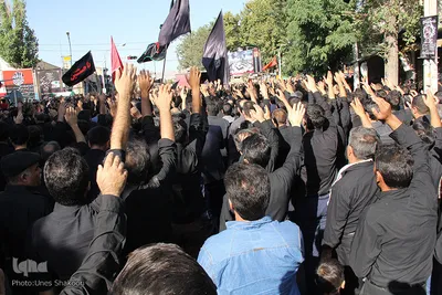 دسته بزرگ عزاداری حسینیه اعظم زنجان در روز تاسوعا