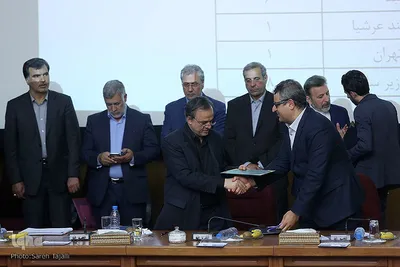 نشست مشترک کارگروه اشتغال و ستاد فرماندهی اقتصاد مقاومتی استان کرمان
