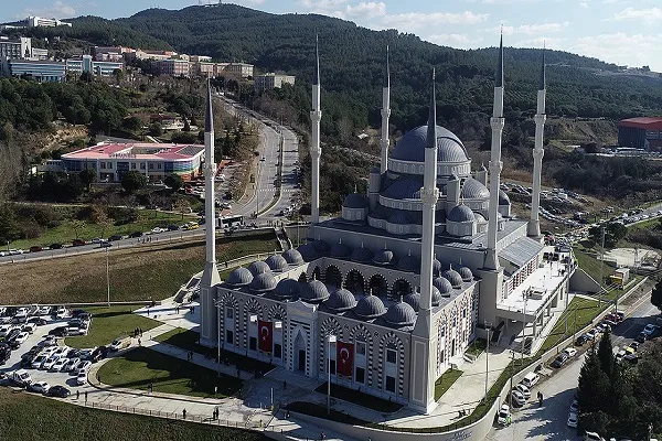 Çanakkale'de 18 Mart Hatime Ana Ulu Camisi açıldı
