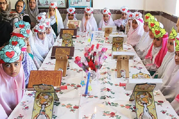 جشن یادگیری قرآن در مدارس ابتدایی  شهرستان کامیاران برگزار شد