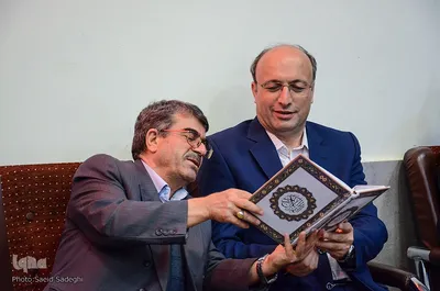 جلسه تفسیر قرآن مدیران ادارات و سازمان های تبریز‎‎