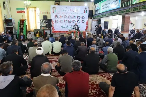 عکس یادواره شهدای روستای اشکور رامسر