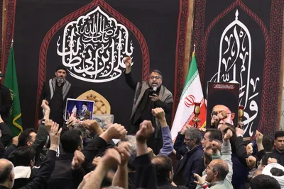 مراسم سوگواری شب شهادت رهبر معظم انقلاب در حرم شاهچراغ(ع)