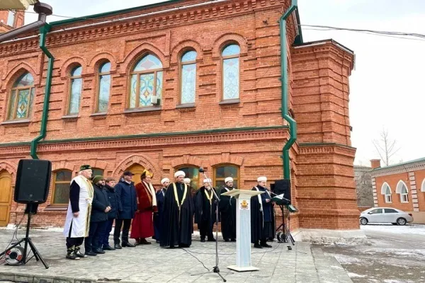 Дом старейшины татарской общины Рахматуллы Нигматуллина открыт в Чите после реконструкции