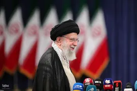 حضور رهبر معظم انقلاب در پای صندوق رأی انتخابات ریاست جمهوری
