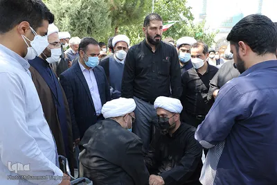 مراسم تشییع پیکر آیت الله صادق رزاقی