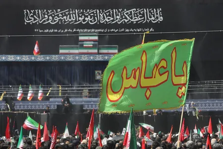 سوگ‌نشینی مردم پایتخت برای رهبر شهید