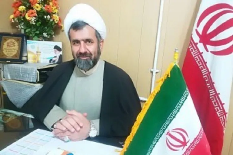 انس واقعی با قرآن در عمل به آیات است