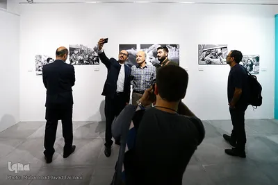 رونمایی از کتاب مصور عکاسان جنگ، ساسان مویدی