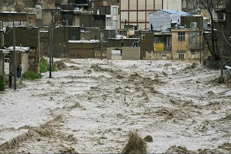 همبستگی شهرداری‌های كلان‌شهرهای كشور برای كمك به آسیب‌دیدگان سیل
