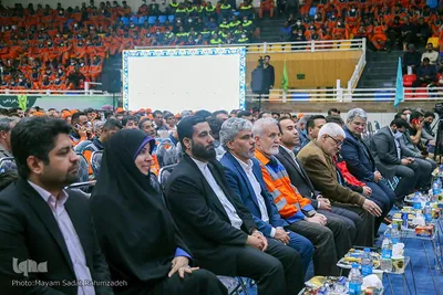 نارنجی پوشان، سفیران پاکیزگی