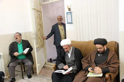 جلسه قرائت قرآن منزل استاد محمدرضا مجاهد در یزد