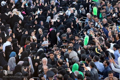 آئین تعویض پرچم گنبد مطهر رضوی در آستانه ماه محرم