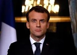 Le president Macron respecte les femmes voilées