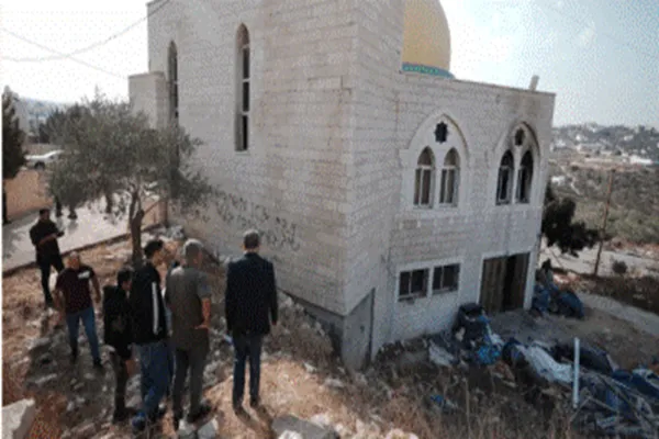 Hamas Mengutuk ‘Kejahatan Keji’ Pemukim Israel Bakar Masjid di Salfit
