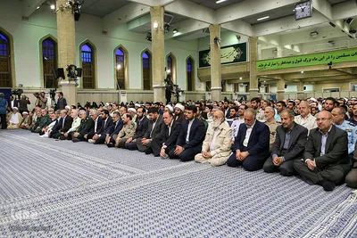 دیدار مسئولان نظام و سفرای کشورهای اسلامی با رهبر انقلاب