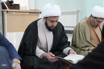 محفل انس با قرآن کریم در ادارات شهرستان ملایر