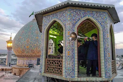 آیین نقاره زنی در حرم حضرت احمد بن موسی شاهچراغ(ع) شیراز‎‎