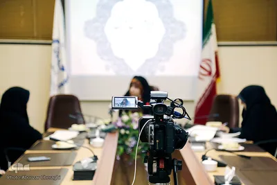 دهمین نشست با یاوران وحی