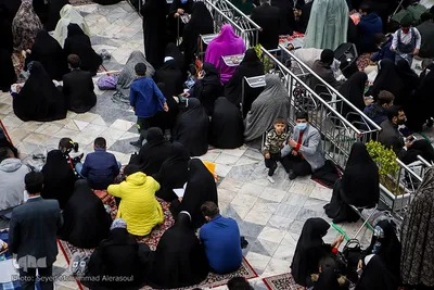 لحظه تحویل سال ۱۴۰۰ در حرم مطهر رضوی