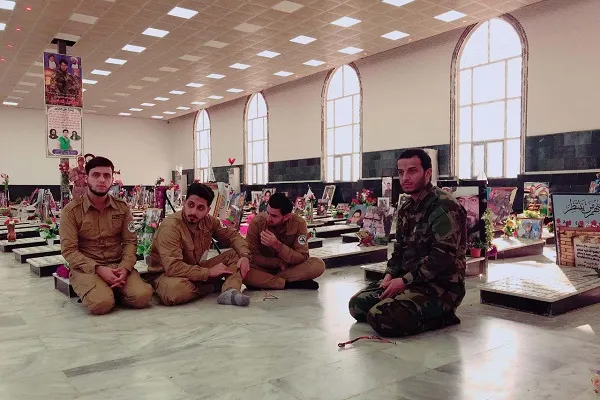 العراق: إنتاج فيديو كليب لتلاوة جماعیة لقراء الحشد الشعبي + صور