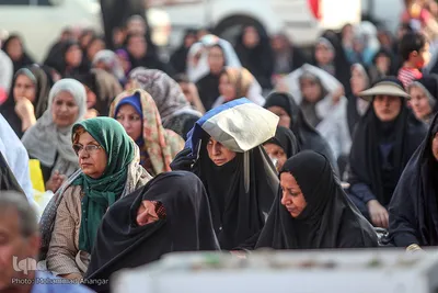 اقامه نماز عید فطر در محله منبع آب اهواز 