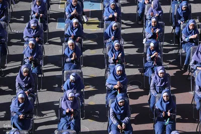 آیین نواختن زنگ انقلاب اسلامی در شیراز
