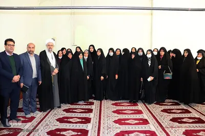 دیدار جمعی از مربیان امور تربیتی ملایر با حجت الاسلام ارزنده، امام جمعه این شهرستان
