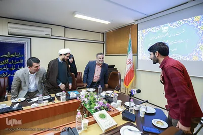 نشست تحلیل و بررسی عملکرد نمایندگان ایران در مسابقات قرآن