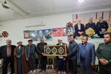 دیدار مدیرکل حفظ آثار دفاع مقدس کهگیلویه‌وبویراحمد با خانواده شهید «بازگیر»