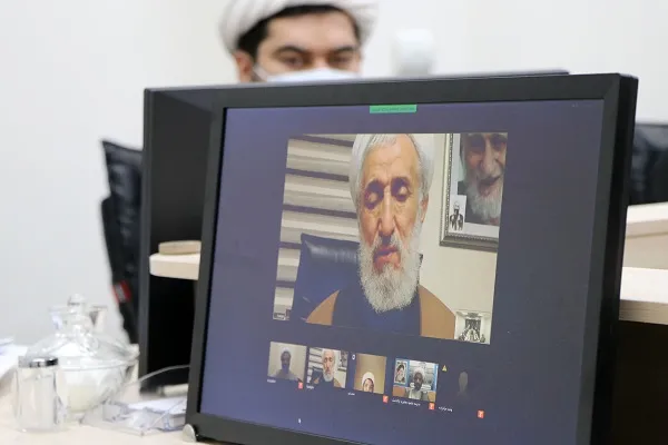 حوزه سکولار با روح قرآن سازگار نیست
