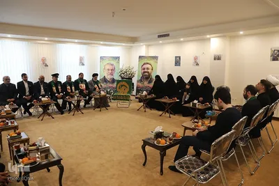 کاروان زیر سایه خورشید در منزل شهید لاریجانی