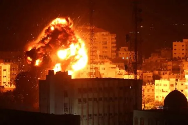 İsrail'den Gazze'ye hava saldırısı