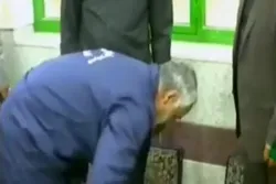 Video: General Soleimani dient in einer Moschee